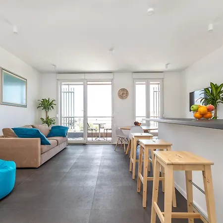 Nest Apartment Apartment *